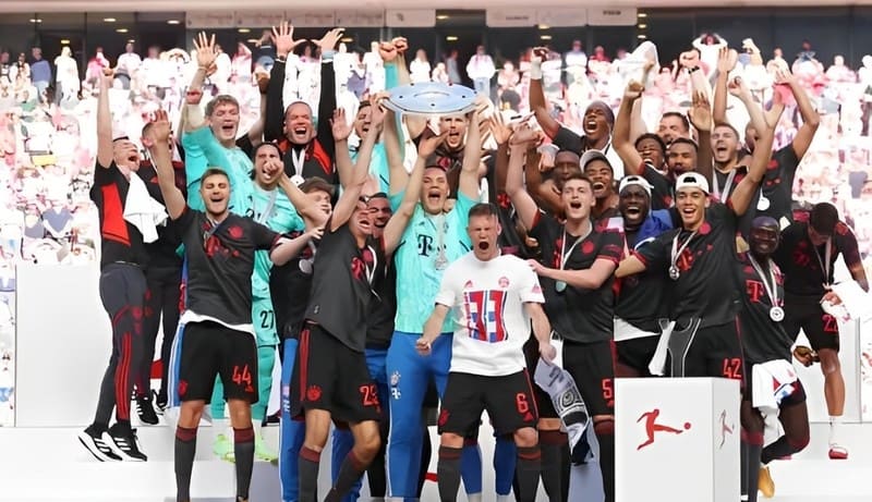 Danh hiệu vô địch Bundesliga thuộc về câu lạc bộ Bayern Munich