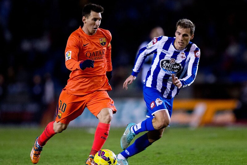 Deportivo La Coruña đối đầu với đội bóng khác