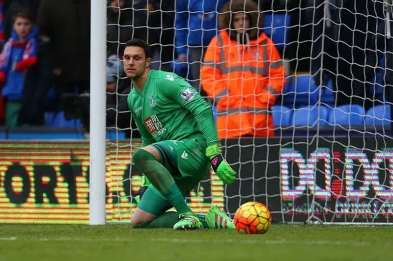 Phong cách thi đấu và kỹ thuật thủ môn của Alex McCarthy