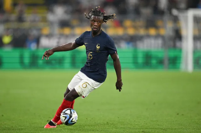 Phong cách thi đấu và vị trí đặc trưng của tiền vệ đa năng