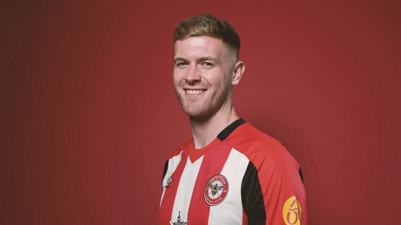 Hành trình tiểu sử của Nathan Collins