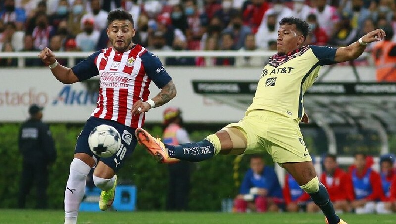 Cuộc đối đầu kịch liệt giữa Club América và Chivas Guadalajara