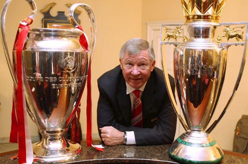 Nhà cầm quân người Scotland cùng các danh hiệu đạt tại Quỷ Đỏ