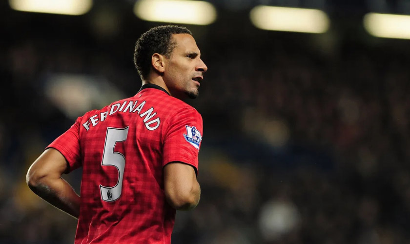 Rio Ferdinand - Một huyền thoại bóng đá Anh