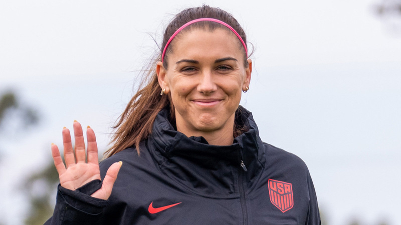 Tiền đạo Alex Morgan trong màu áo đội tuyển Mỹ