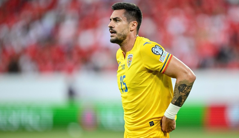 Chân sút hiên ngang trở thành trụ cột hàng phòng ngự