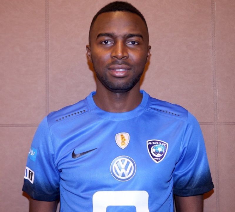 Khả năng không chiến và phối hợp nhịp nhàng với đồng đội giúp anh tạo nền tảng vững chắc cho đội