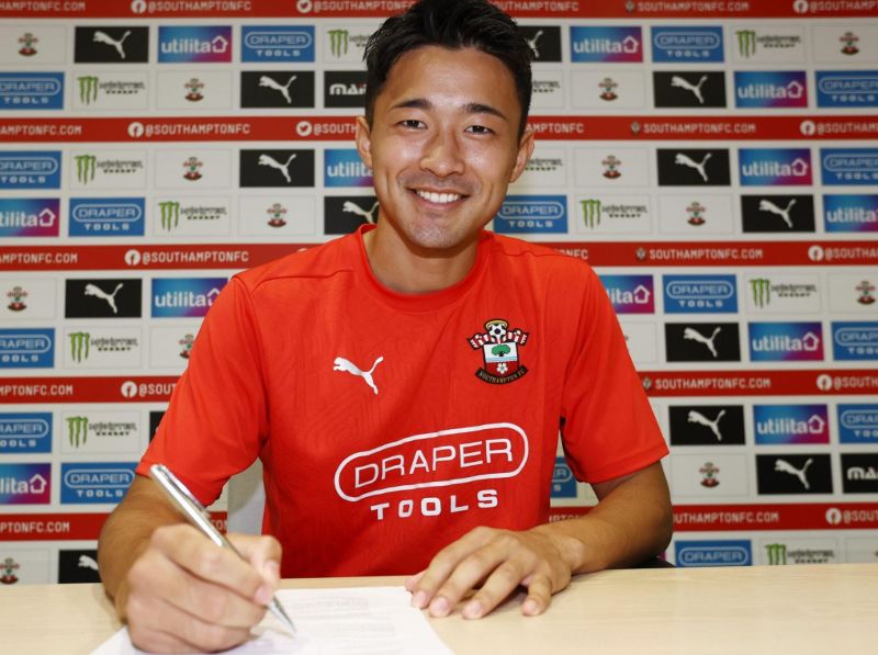 Sugawara nổi bật nhờ khả năng đọc trận đấu nhạy bén và chọn vị trí thông minh