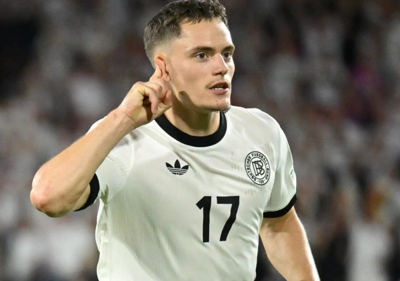 Wirtz trưởng thành từ học viện 1. FC Köln và tỏa sáng tại Bayer Leverkusen