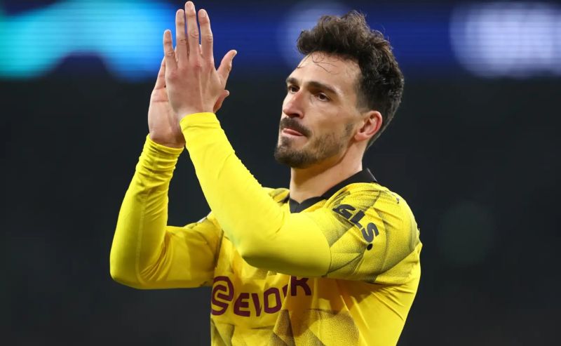 Ở tuổi 36, Mats Hummels vẫn duy trì phong độ đỉnh cao, trở thành biểu tượng bền bỉ của Borussia Dortmund