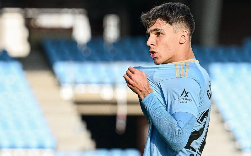 Với tuổi đời còn trẻ, Veiga hứa hẹn trở thành ngôi sao sáng giá trong làng bóng đá thế giới